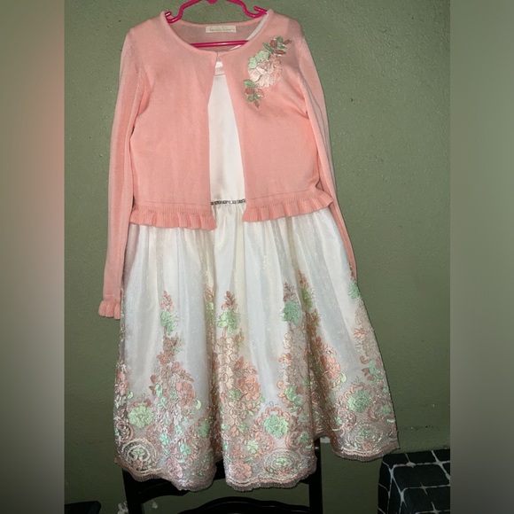 American Princess, size 10 little girl’s off white and peach dress - Picture 5 of 8